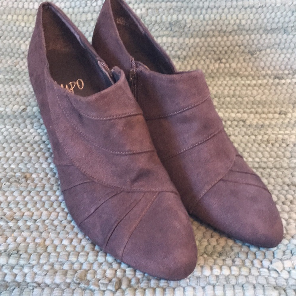 New IMPO Gray Shoes